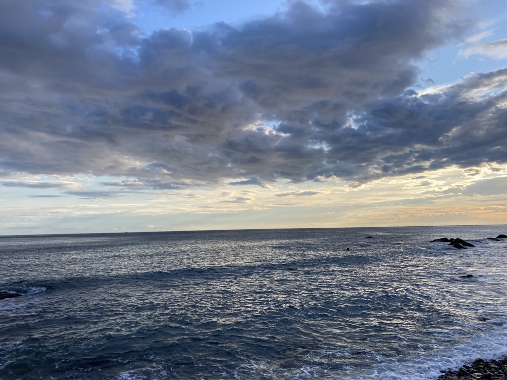 朝の前浜　