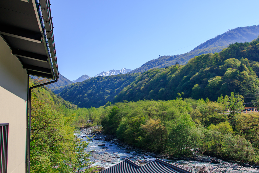 お部屋の窓から