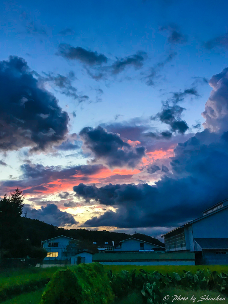 夏の夕暮れ