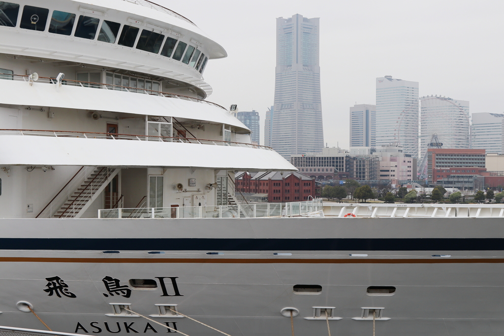横浜・３