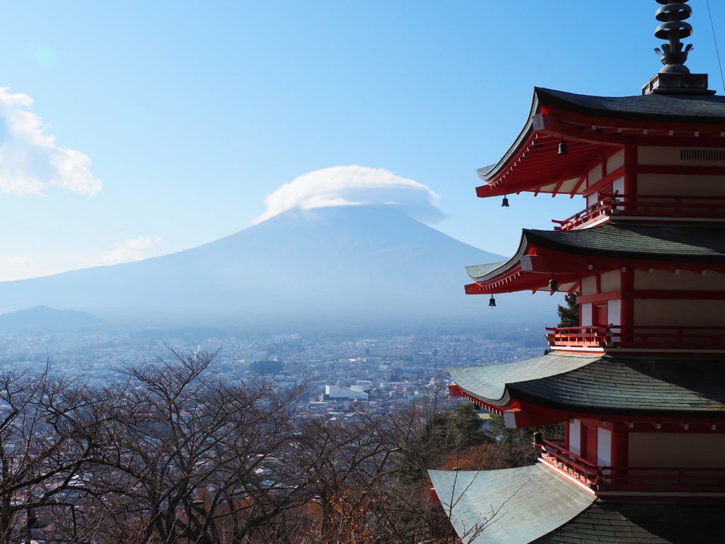 新倉富士浅間神社・１