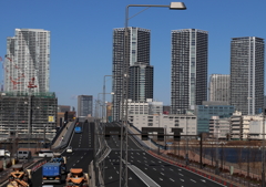市場前駅から