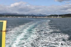 フェリーから見た津軽半島