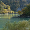 紺碧の湖を独り占め