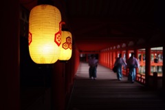 神社の朝