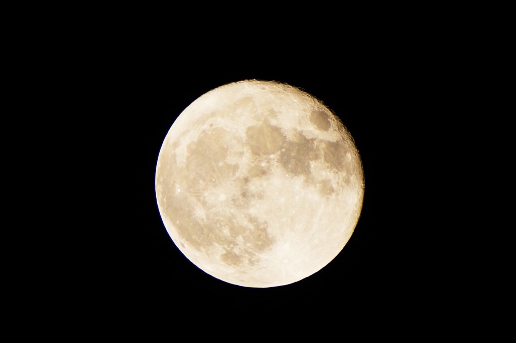 十六夜の月