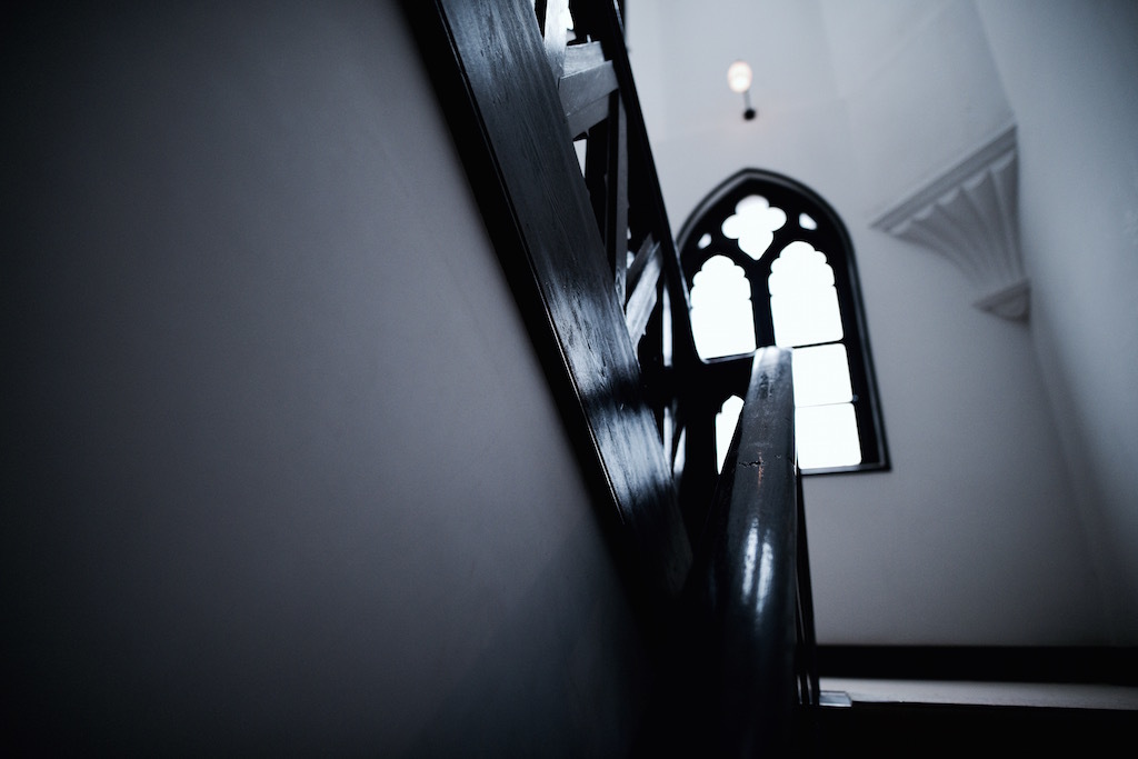 教会の階段