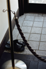 裏口のスリッパ