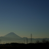 鉄塔と朝霧