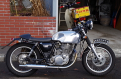 SR400