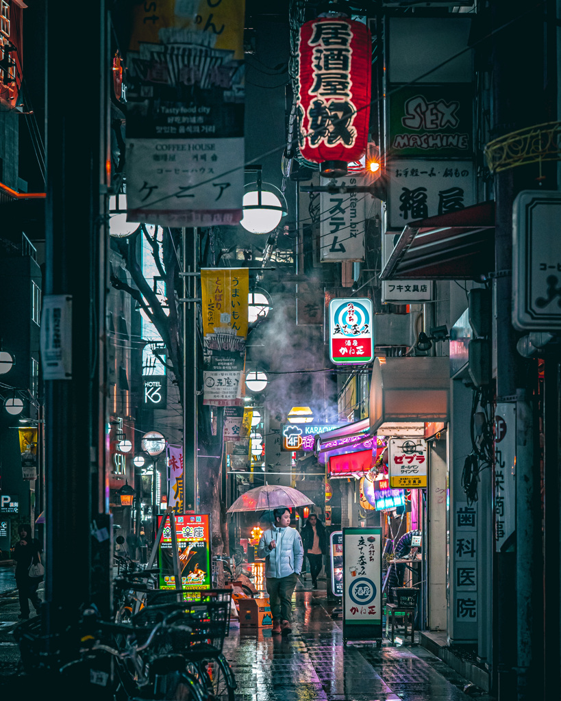 路地裏　３２