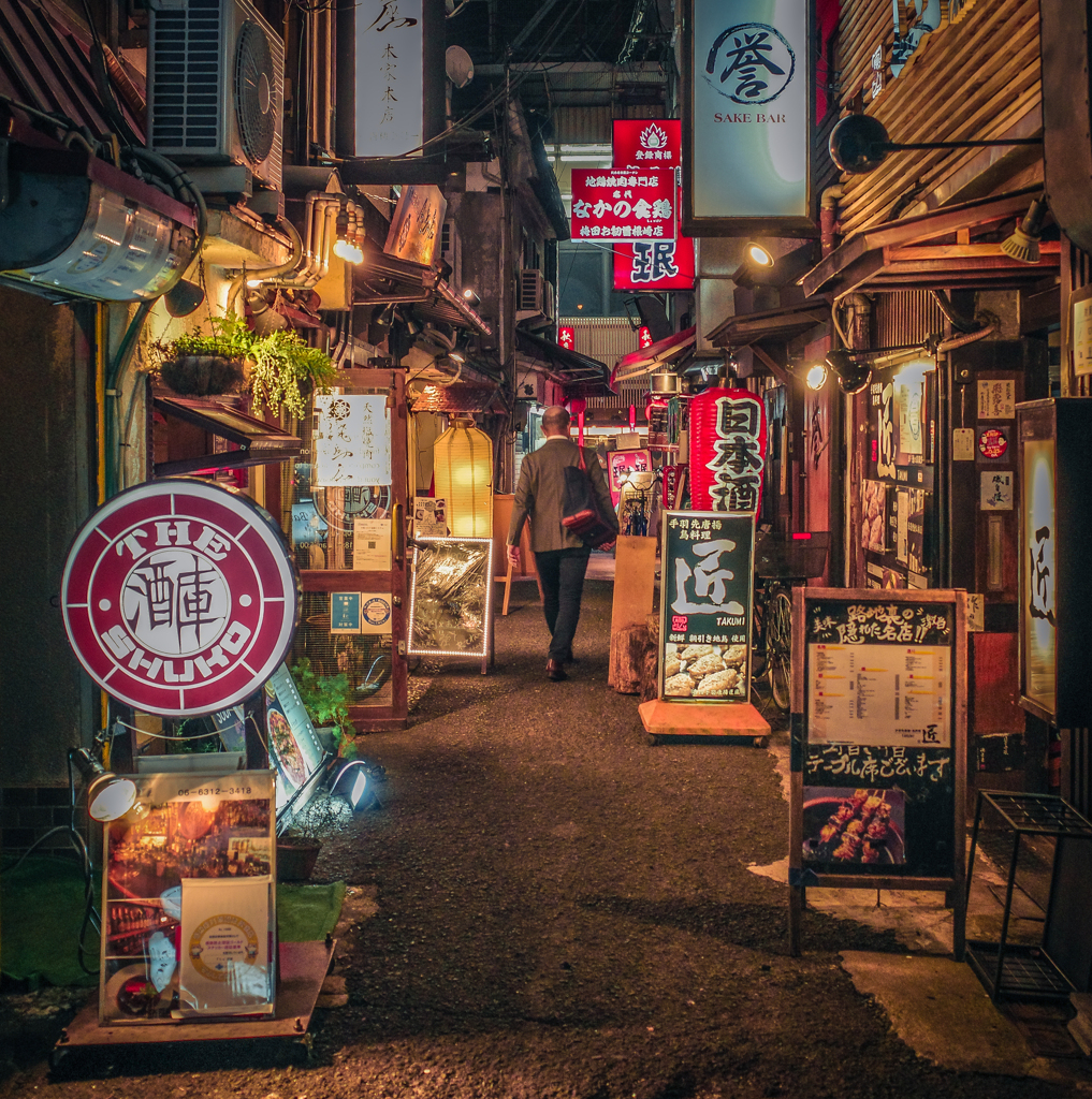 路地裏　３８