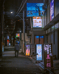 路地裏　６７