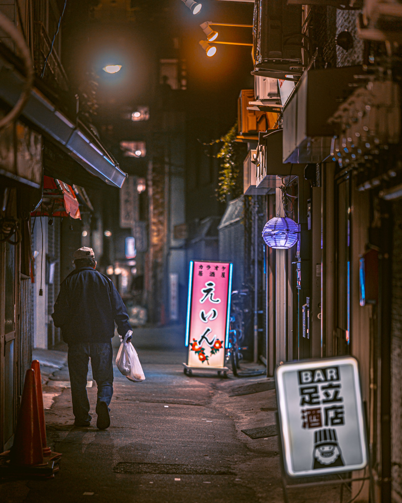 路地裏　１４６