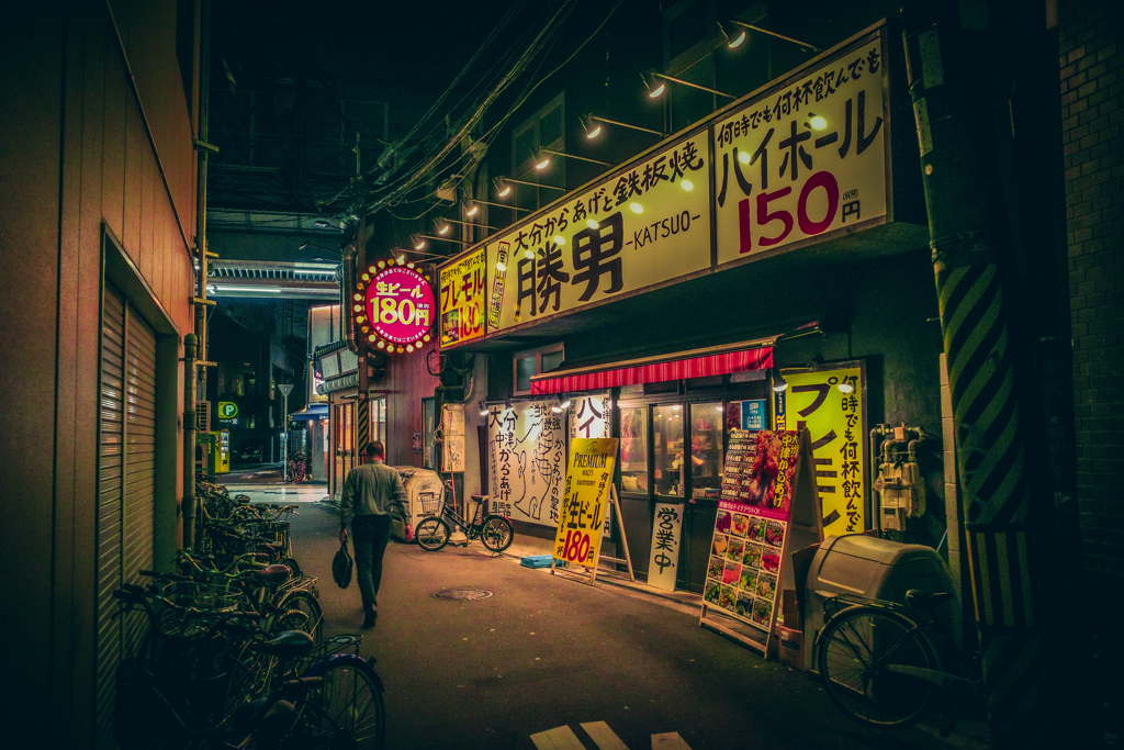 路地裏　２８