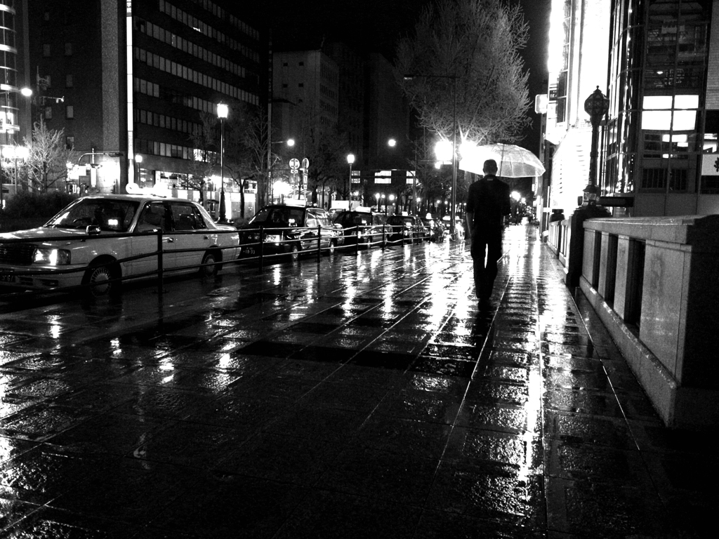 monochrome city 12