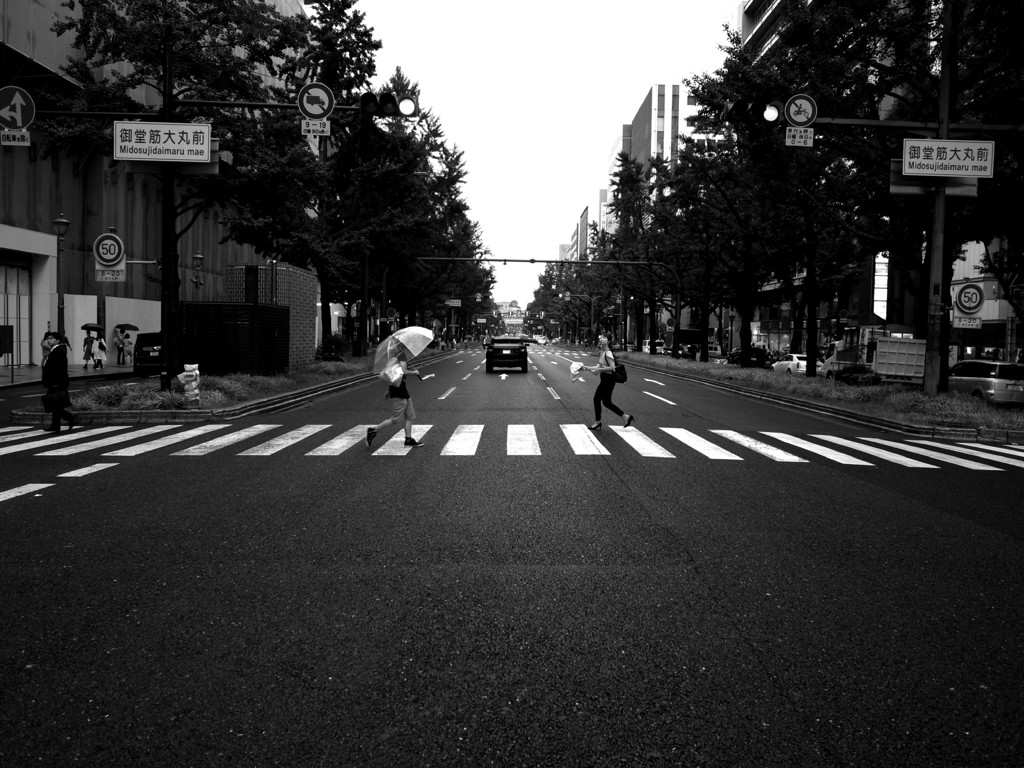 横断歩道　３