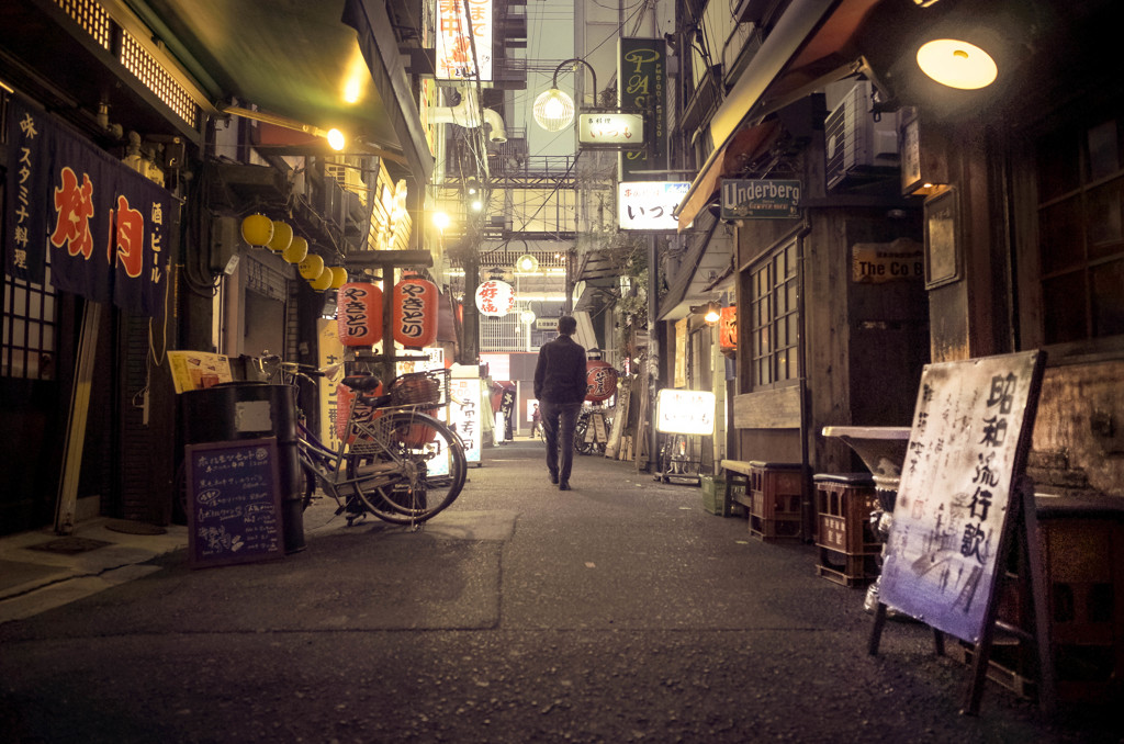 路地裏　１２