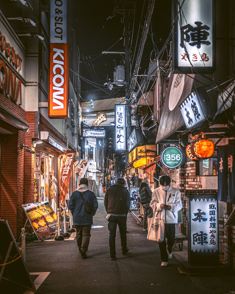 路地裏　１２３