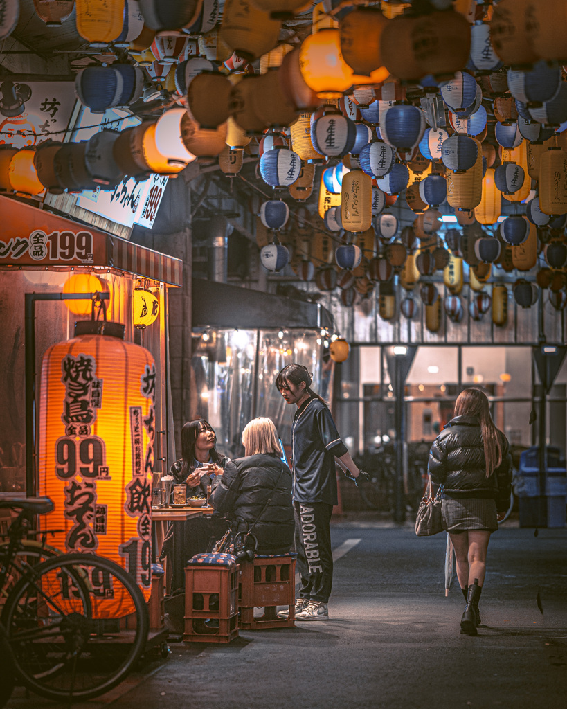 路地裏　１６７