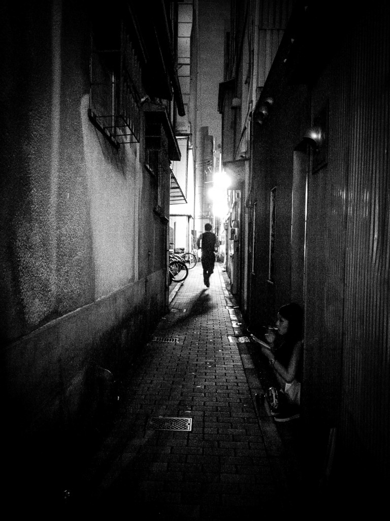 路地裏　８