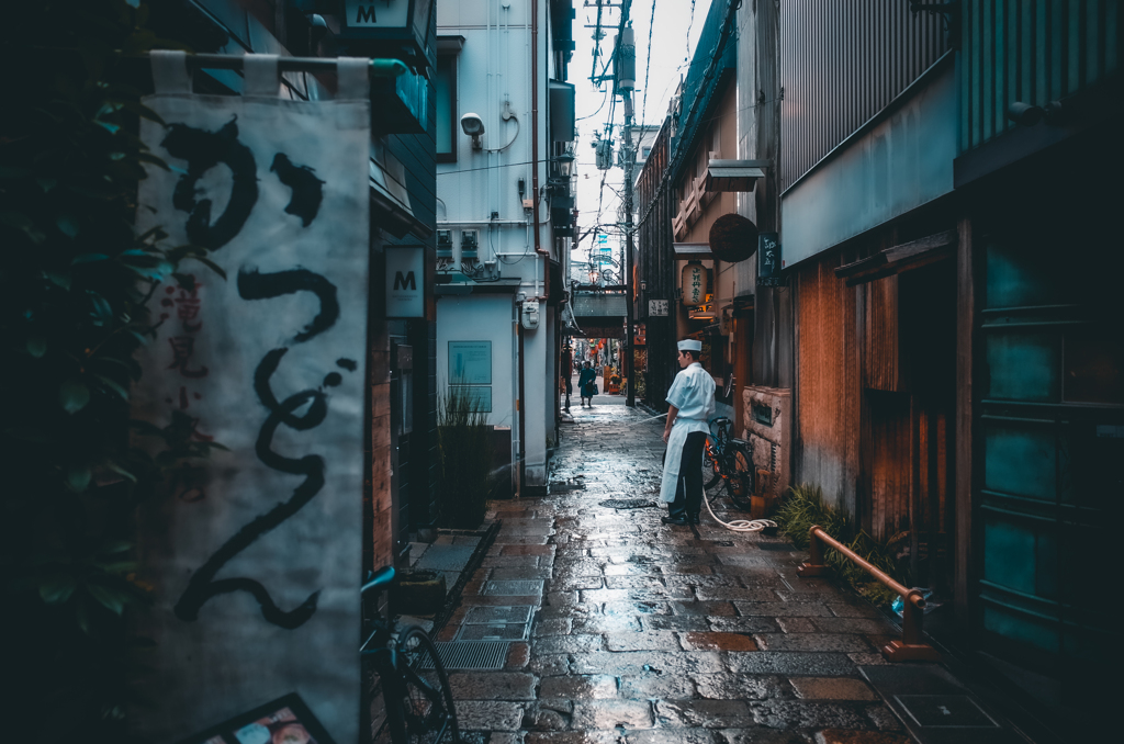 路地裏　１０