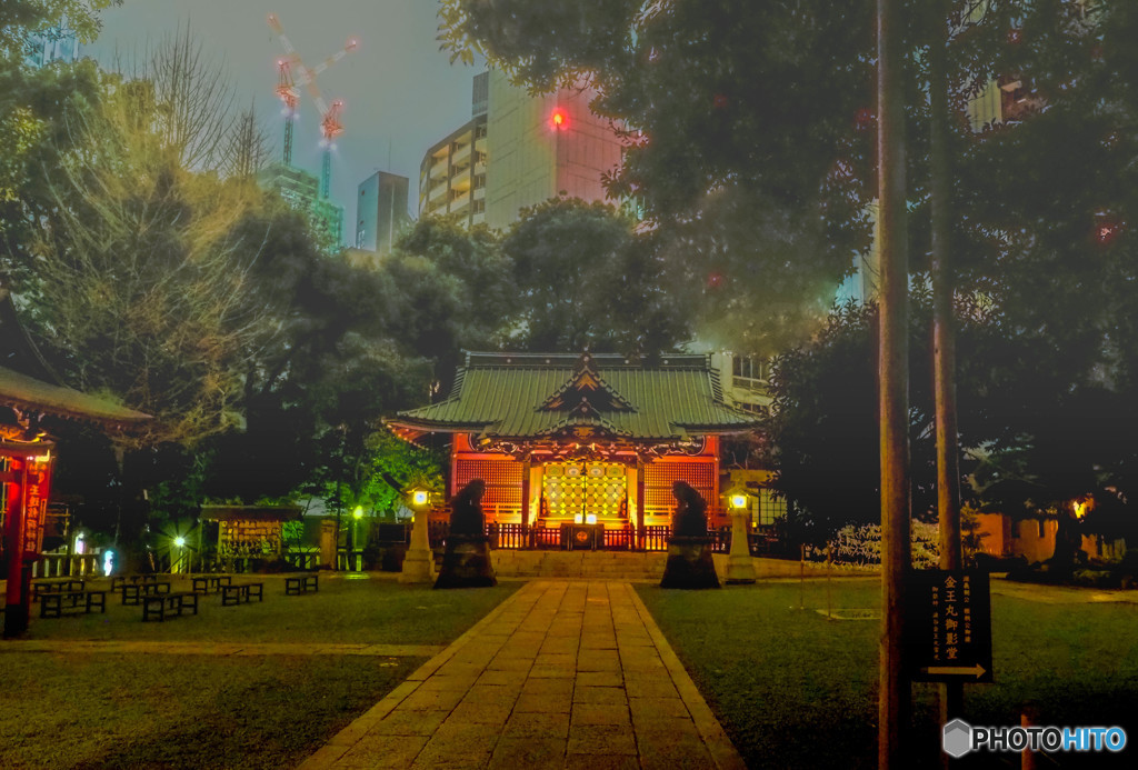 金王八幡神社　夜景