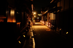 夜の路地