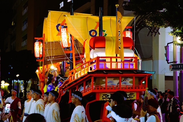 夜の庭先回り 御朱印船