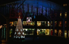 イルミネーション 長崎駅(1)  アミュプラザツリー 