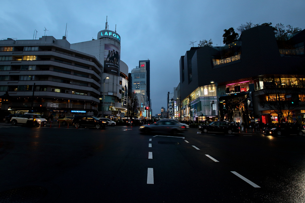 明治神宮前交差点