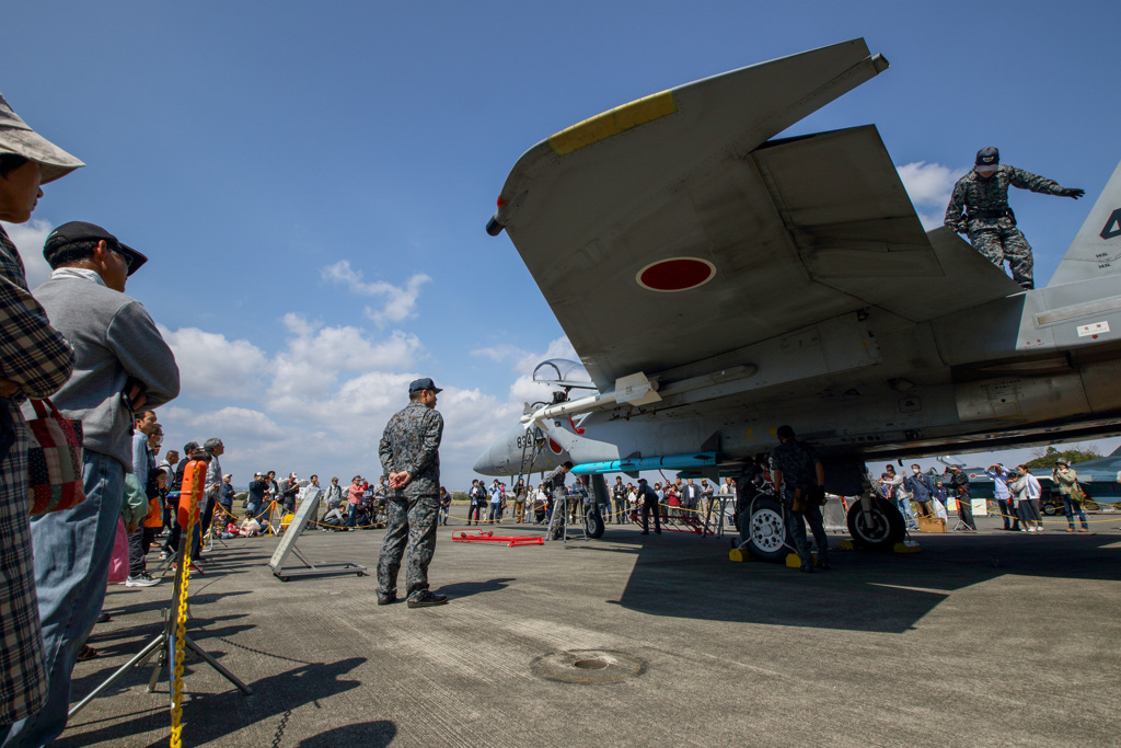 浜松基地でレンズのテスト