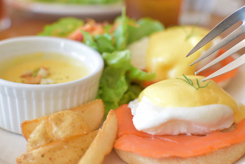 Eggs Benedict