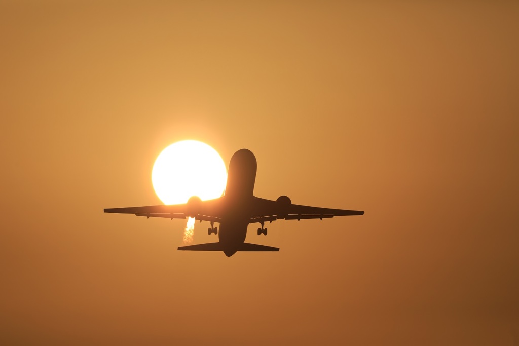 阿蘇熊本空港の夕陽