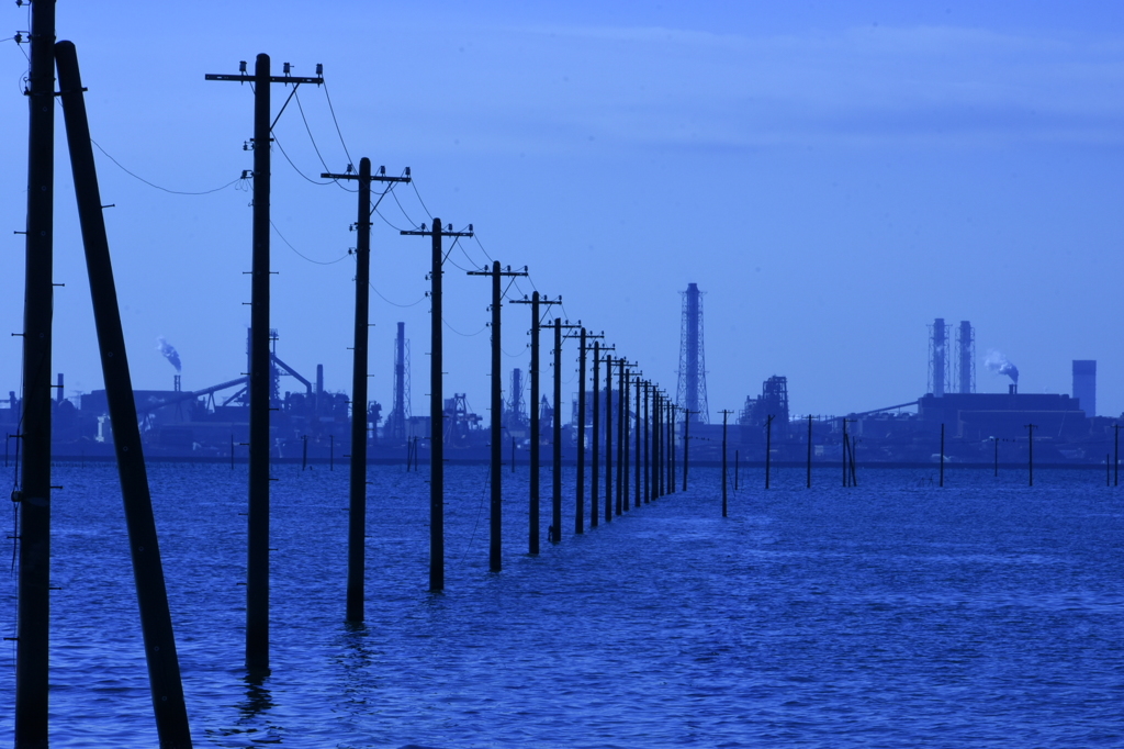 木更津の海中電柱