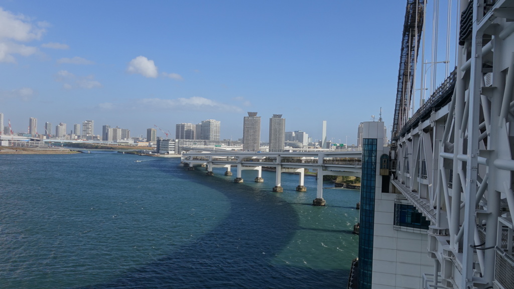 レインボーブリッジ。