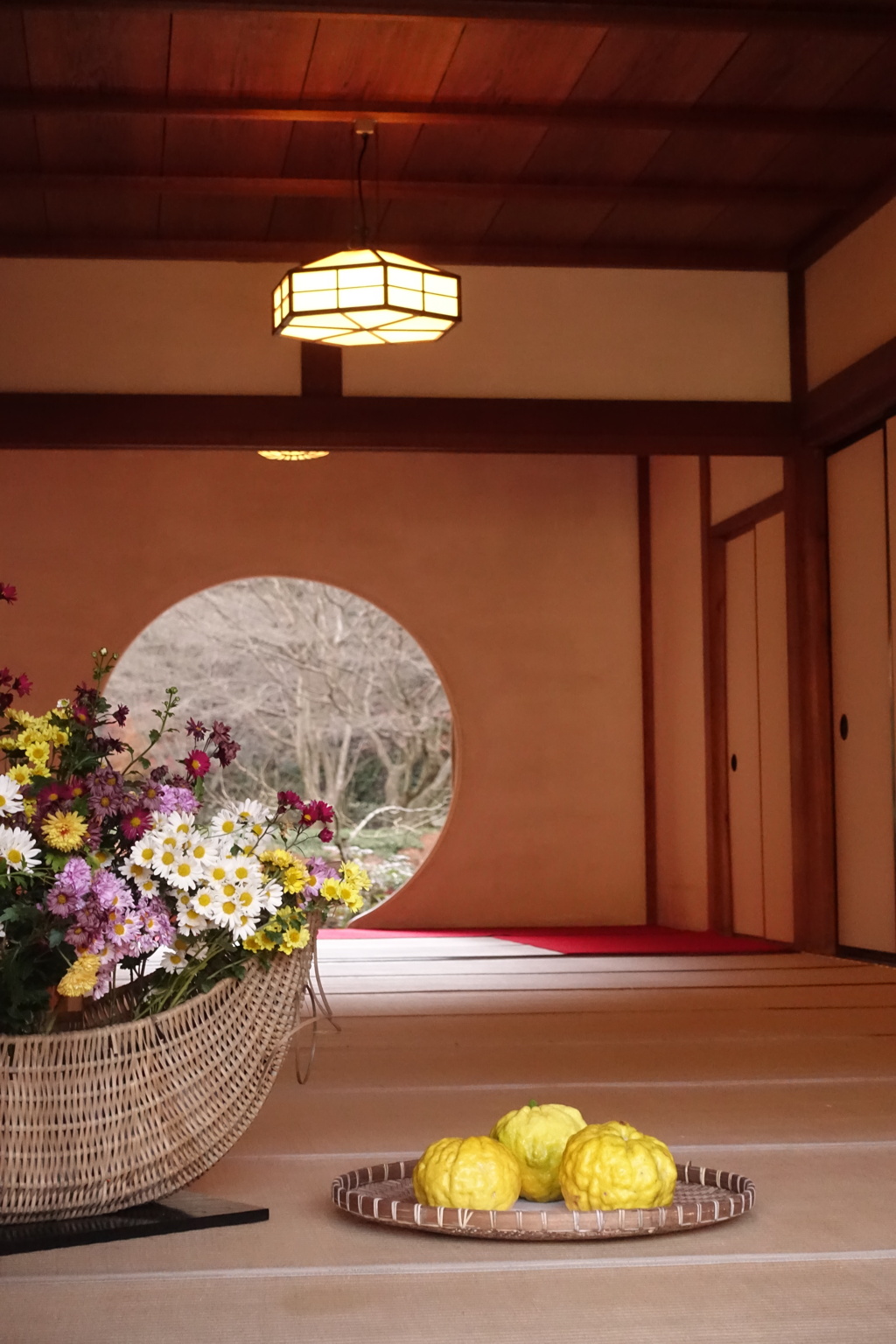 静まる窓