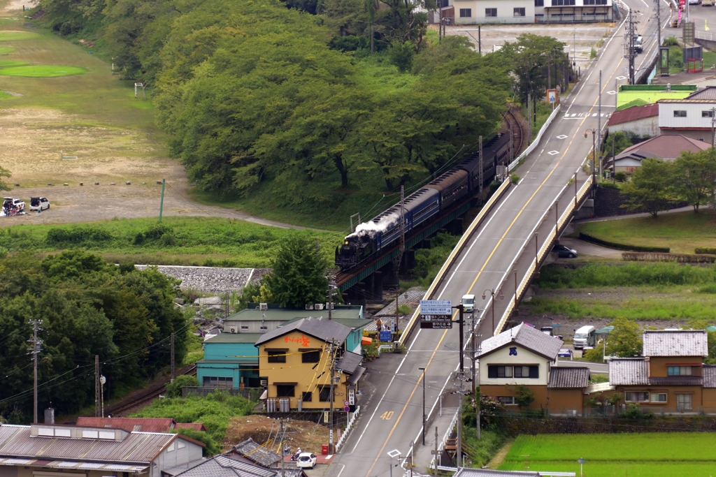 C11190が家山川通過