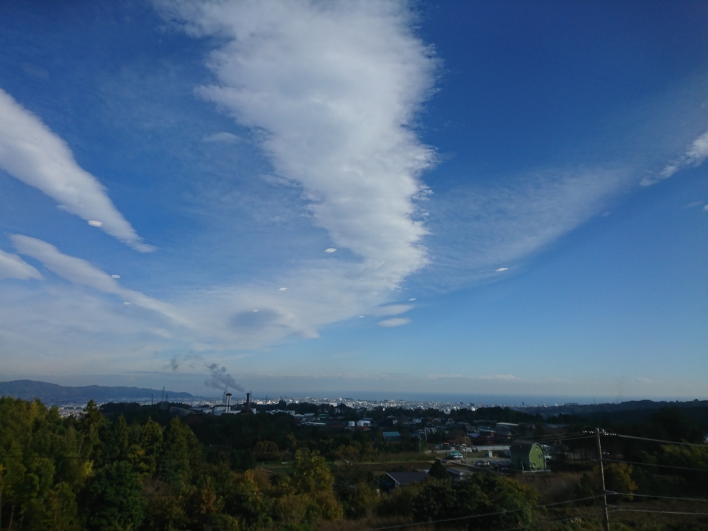 今日の空