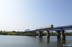 列車と橋