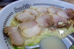 肉入りラーメン  肉トッピング追加で