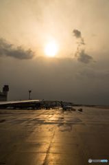The sunset at the airport