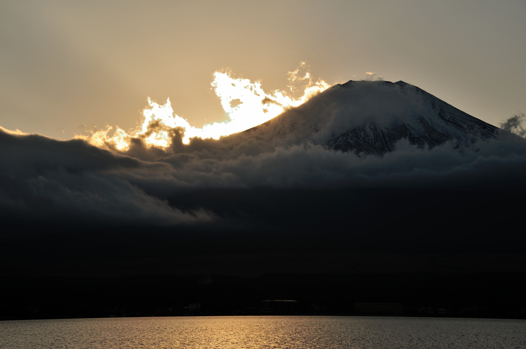 燃えろ富士山！