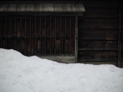 雪と格子