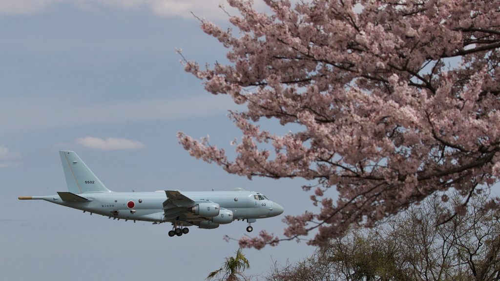 厚木基地
