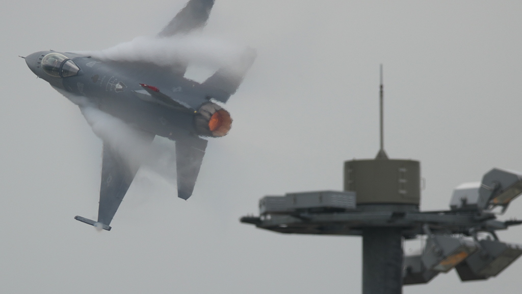 千歳基地航空祭 F-16