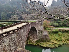 第二千三百三十五作　「枯れ木　枯れ枝の　石橋をわたり」　熊本県美里