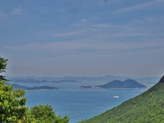 第二千二百三十八作　「立ちどまると　風わたる　島から島」　香川県屋島