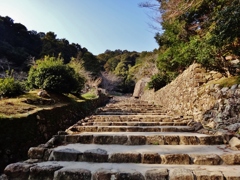 第三千九百二十二作　「兵が　夢の館へ　脚引き擦りて」　滋賀県安土