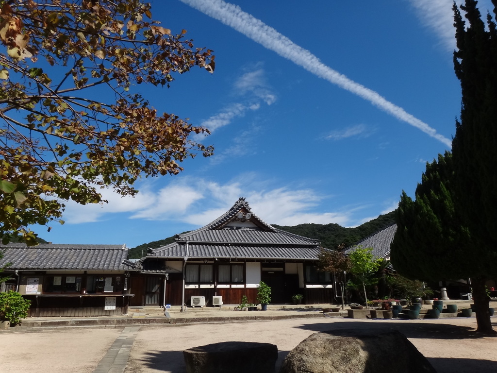 第千百九十七作　　「爆音が　空に一文字残して　消へた」　山口県防府